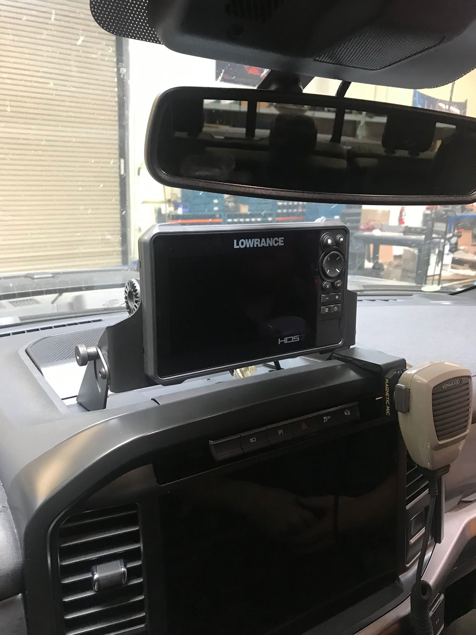 2021 - up F150 and Raptor Center Dash Fold Down GPS mount - HDS7