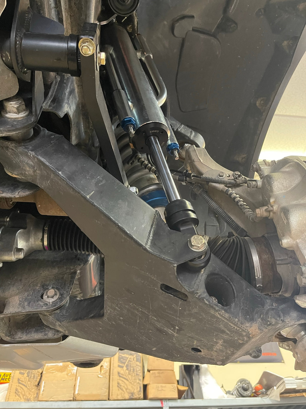 2010-2014 Raptor Mid Travel Front Suspension Kit with Fabricated Upper Arm - Gen 1